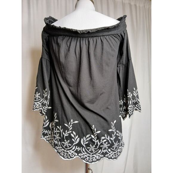 White House Black Market WHBM Embroidered Peasant Blouse Off Shoulder XS - Picture 2 of 10